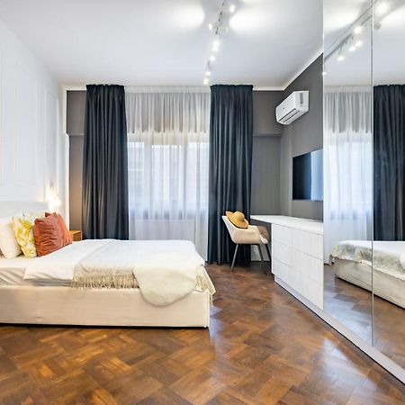 Elegant Two Bedrooms Apartment Bucharest Luaran gambar