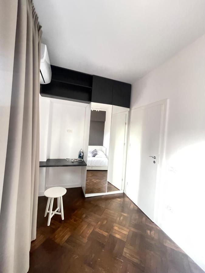 Elegant Two Bedrooms Apartment Bucharest Luaran gambar