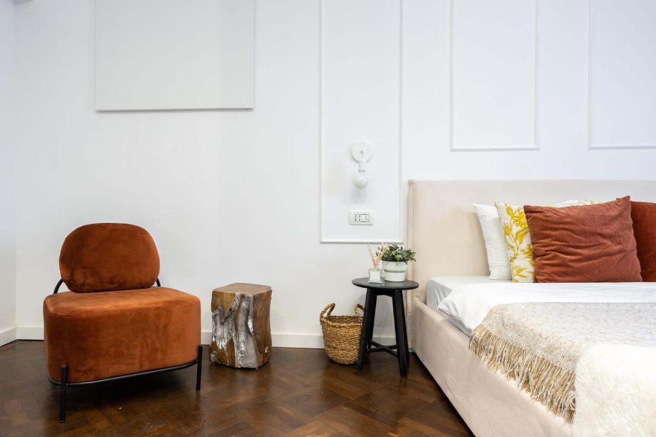 Elegant Two Bedrooms Apartment Bucharest Luaran gambar