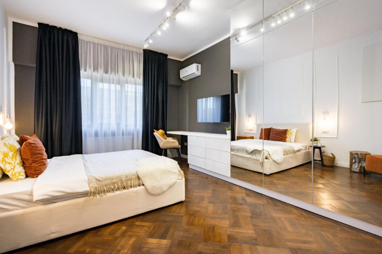 Elegant Two Bedrooms Apartment Bucharest Luaran gambar