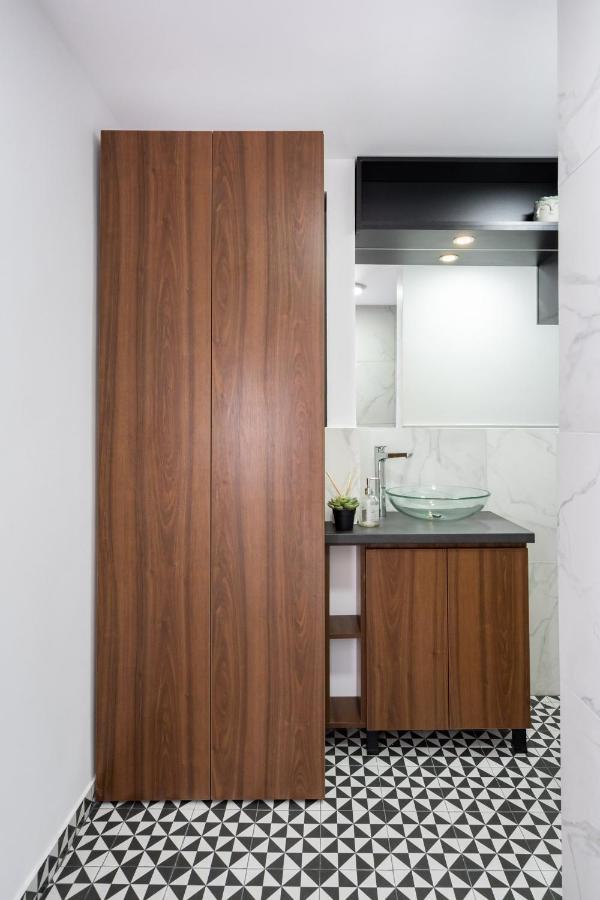 Elegant Two Bedrooms Apartment Bucharest Luaran gambar