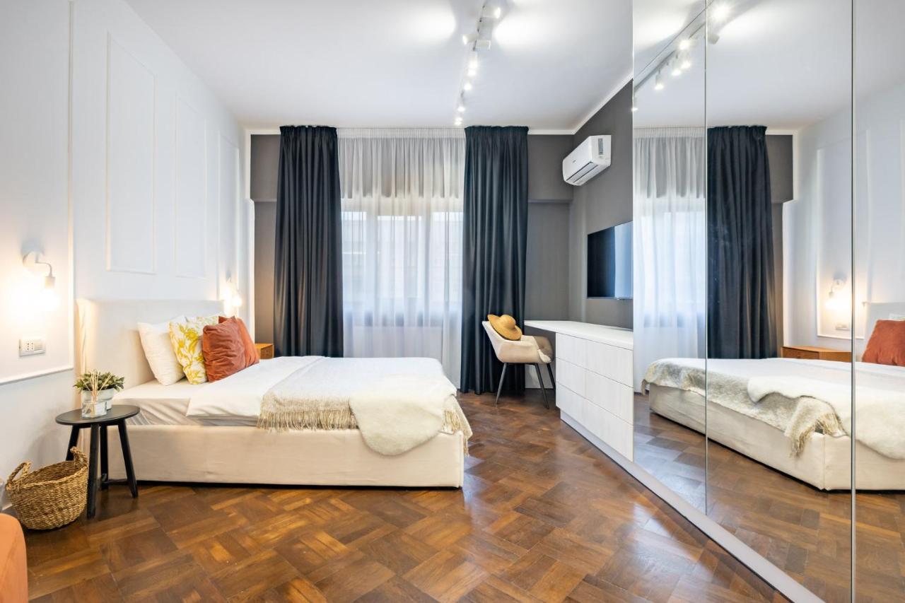 Elegant Two Bedrooms Apartment Bucharest Luaran gambar