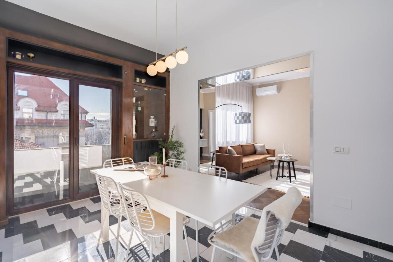 Elegant Two Bedrooms Apartment Bucharest Luaran gambar